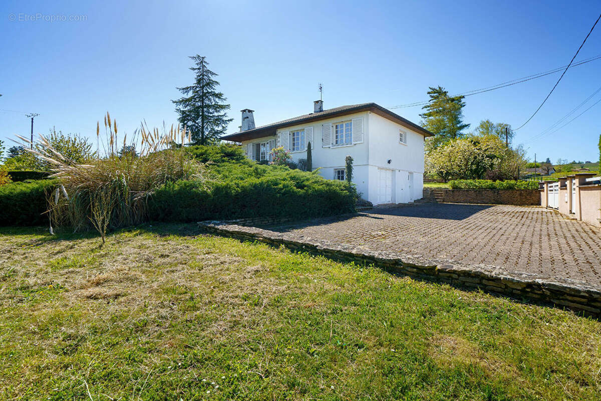 Maison Vinzelles 4 pièces 95 m2 + 95 m2 sous-sol - photo 13