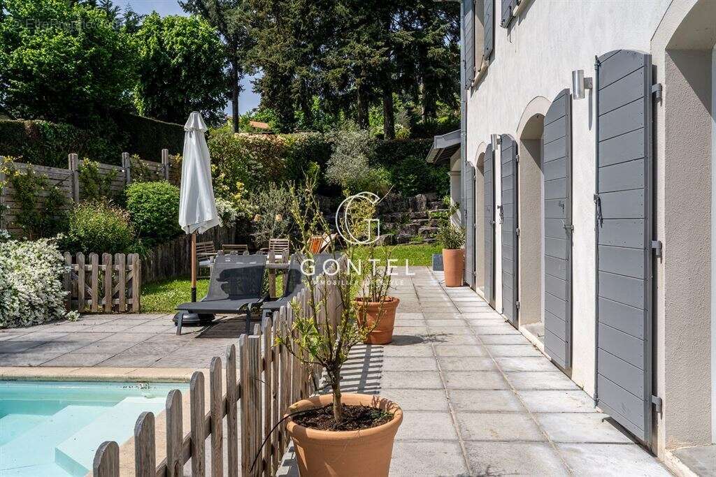 Maison à SAINT-DIDIER-AU-MONT-D'OR