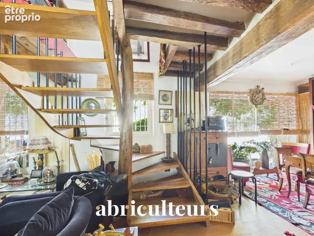 Maison Historique de Charme 103 m² – Cour Pavée & Terrasse – en vente à Le Pecq (78230) - photo 17