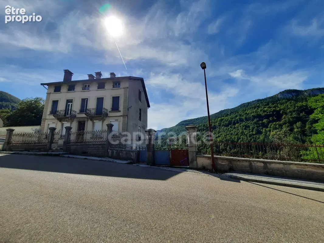 Appartement à VILLARD-SAINT-SAUVEUR