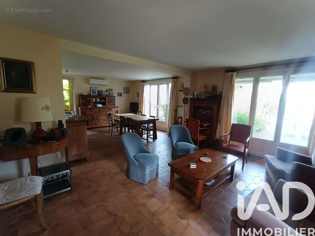 Photo 4 - Maison à GIF-SUR-YVETTE