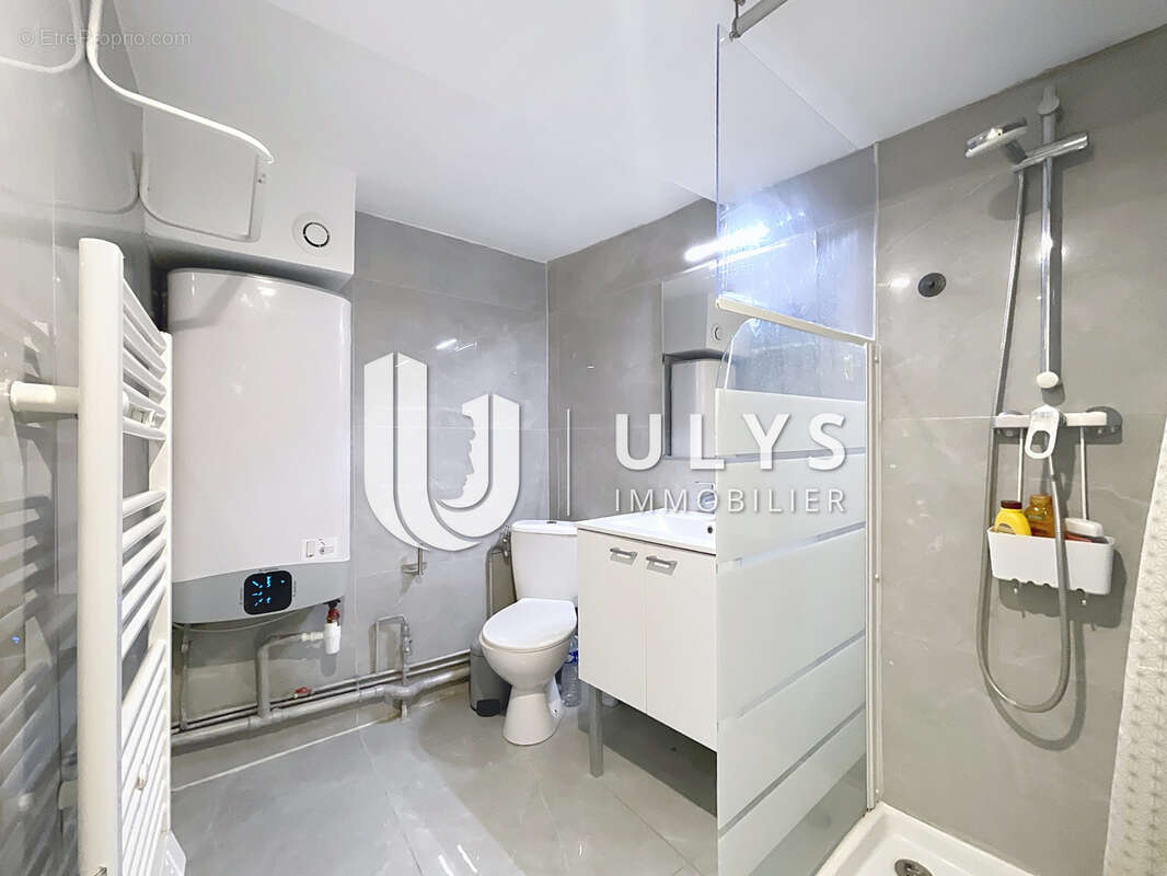 Appartement à PARIS-10E