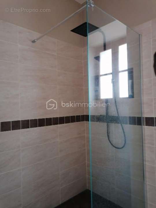 Maison à SAINT-ASTIER