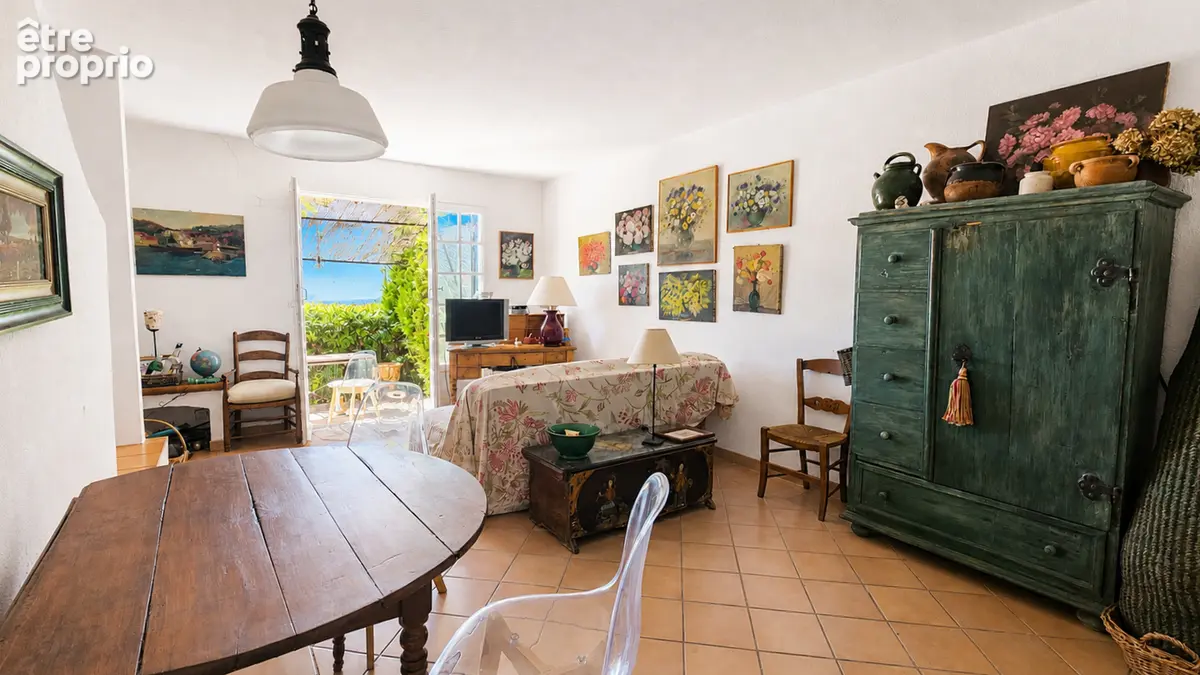 Bastidon provencal a vendre a agay avec vue mer et jardin - photo 4