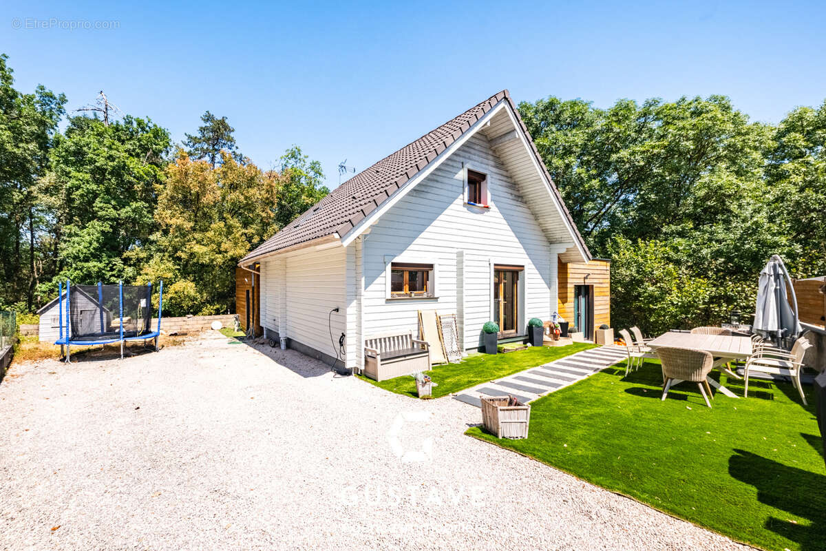 Maison 5 pièces 148m2 - photo 5