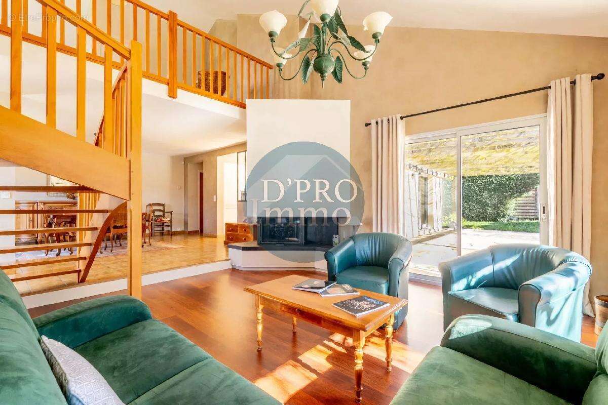 Maison à BASSE-GOULAINE