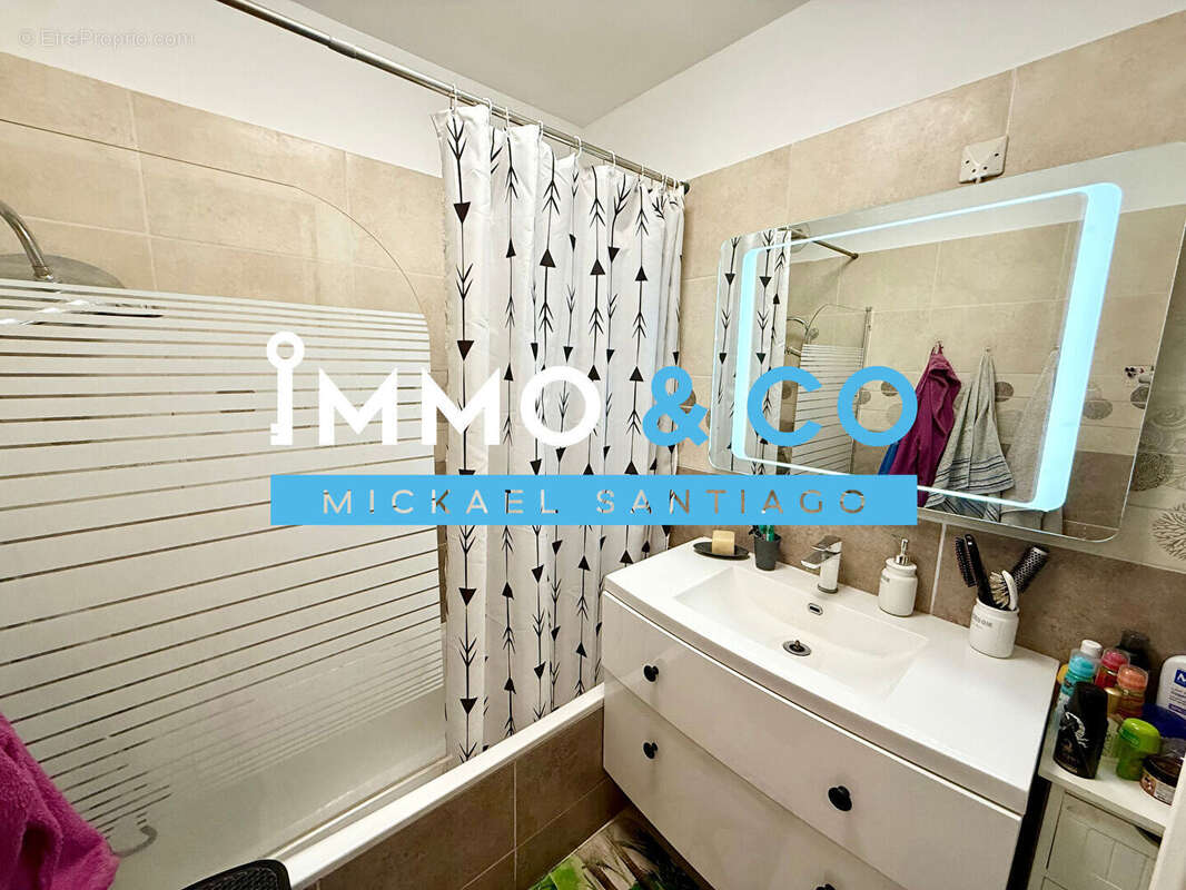 Appartement à PORTES-LES-VALENCE