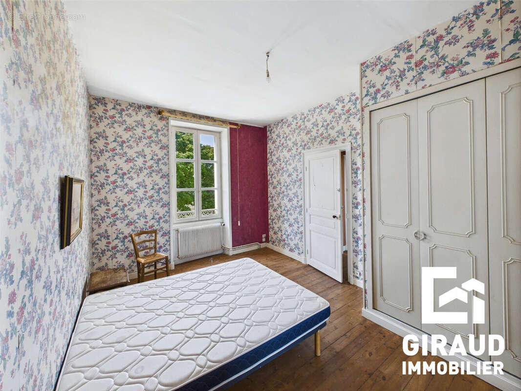 Maison à FONTENAY-LE-COMTE