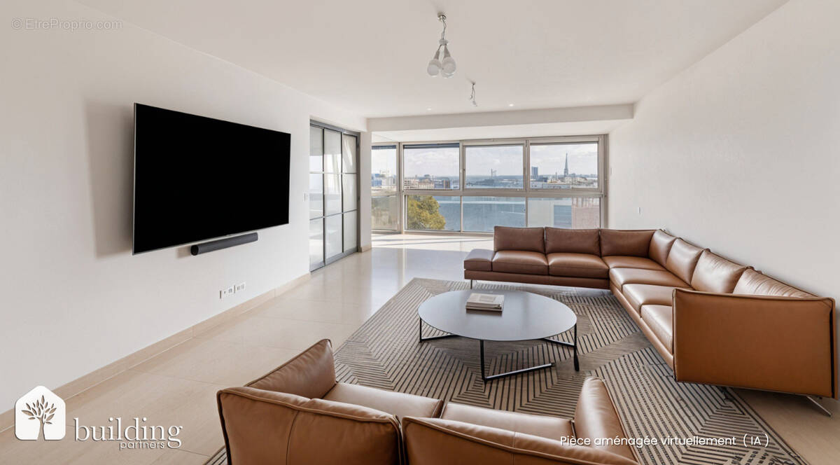 Appartement à COURBEVOIE