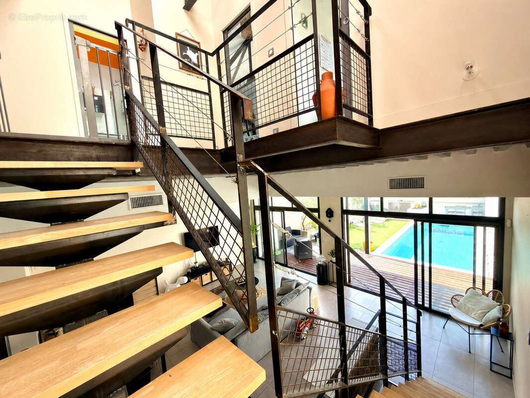 Maison entièrement rénover avec piscine - photo 9