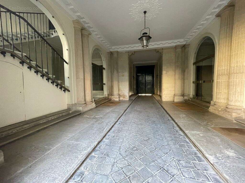 Appartement à PARIS-4E