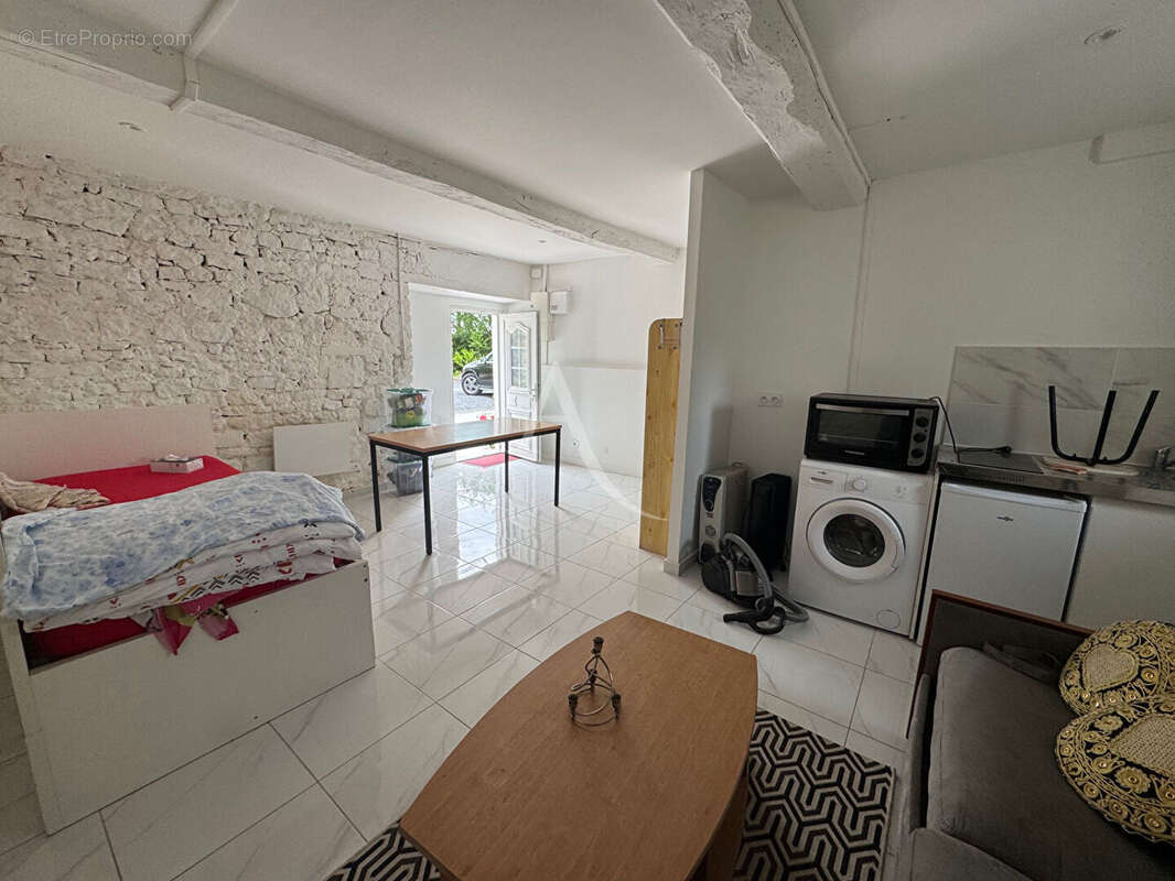 Maison à LE MOLAY-LITTRY