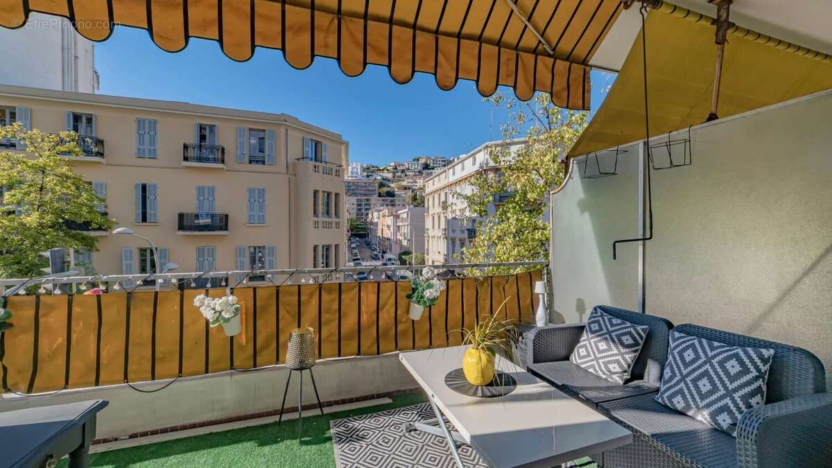 Appartement à NICE