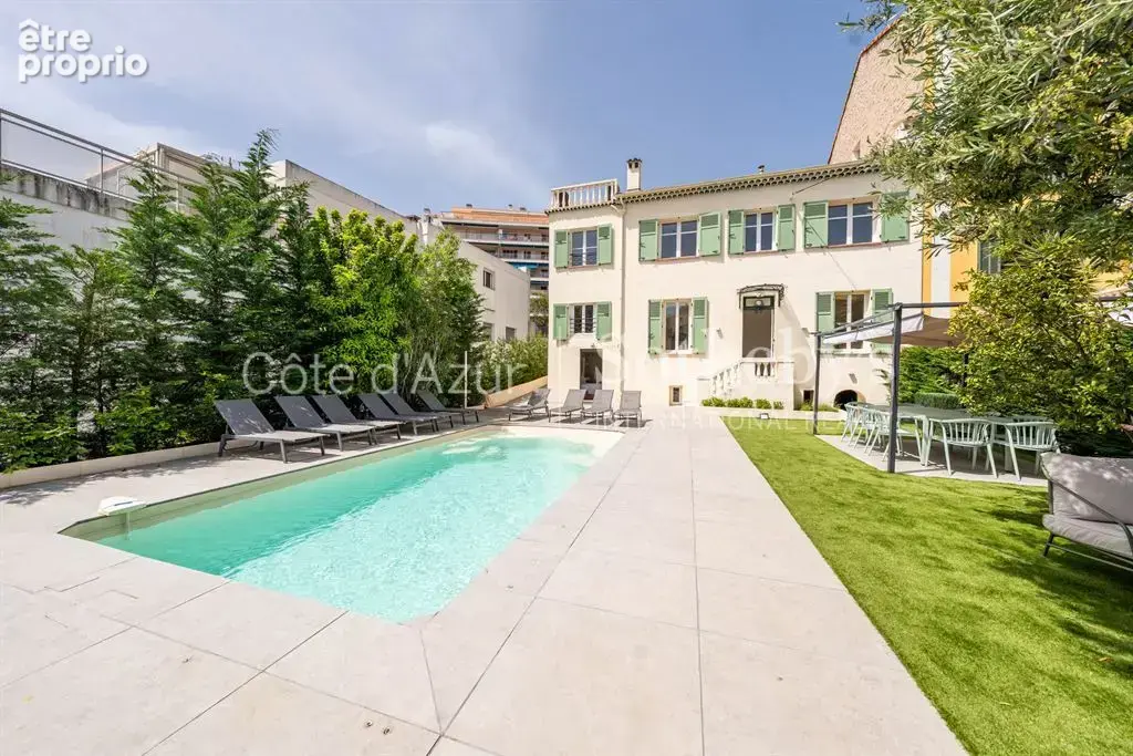 Cannes Bas Montrose, maison de ville avec jardin, piscine et toit-terrasse - photo 20