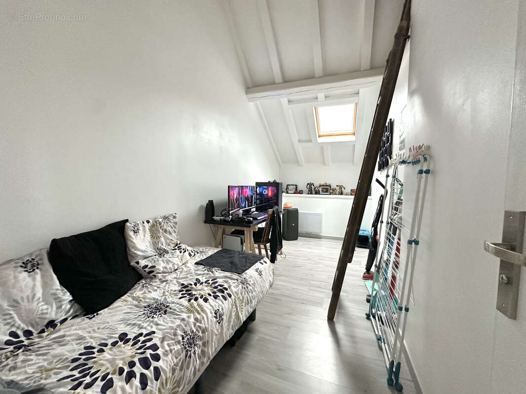 Appartement à ETRECHY