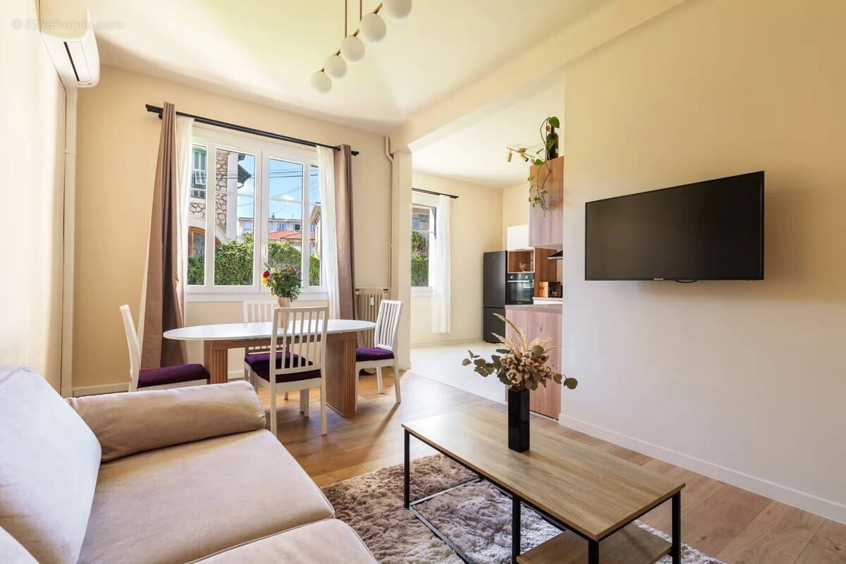 Appartement à NICE