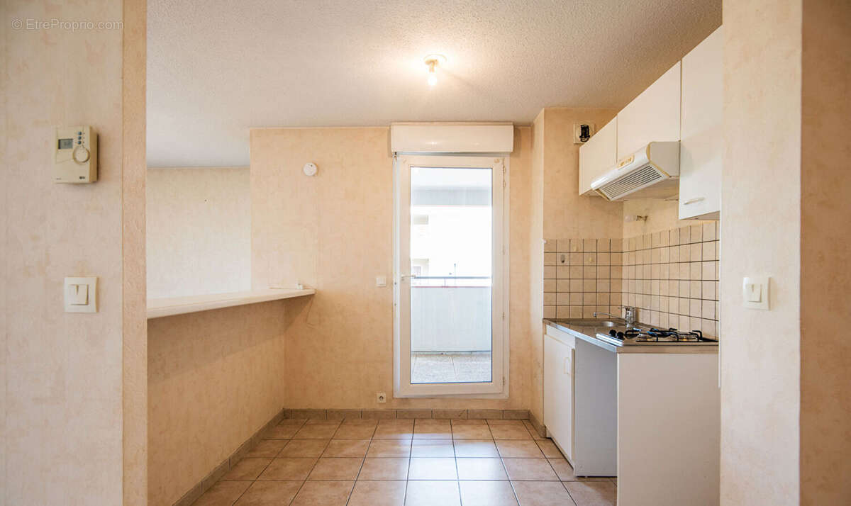 Appartement Rodez 3 pièce(s) 62.98 m2 - photo 6