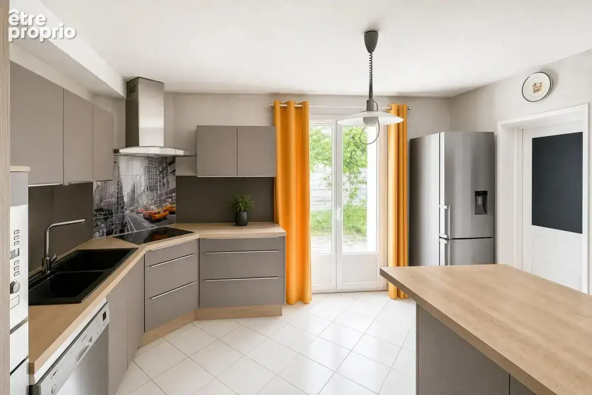 Maison à CLERMONT-FERRAND