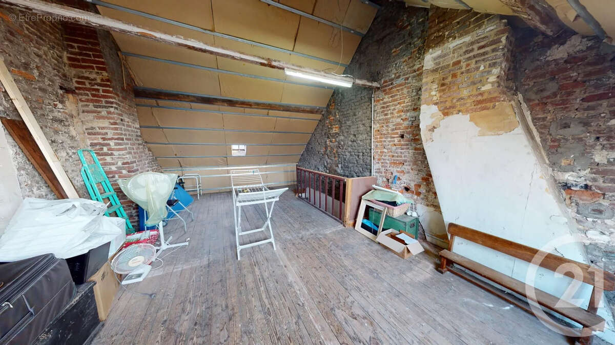 Maison à SAINT-QUENTIN