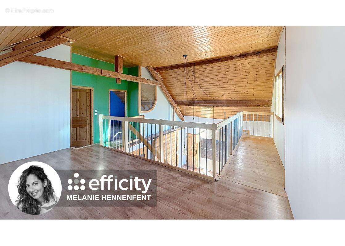 Appartement à AMANCY