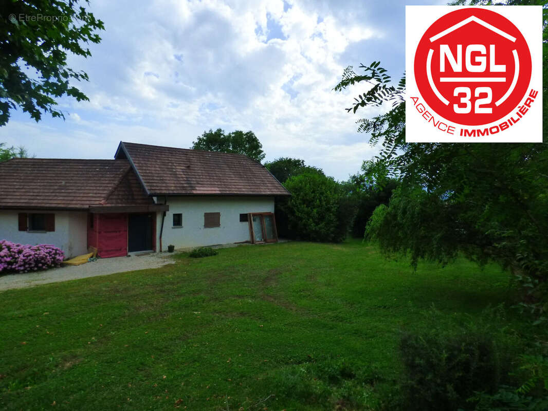 Terrain 671 m² à Andilly  - photo 2