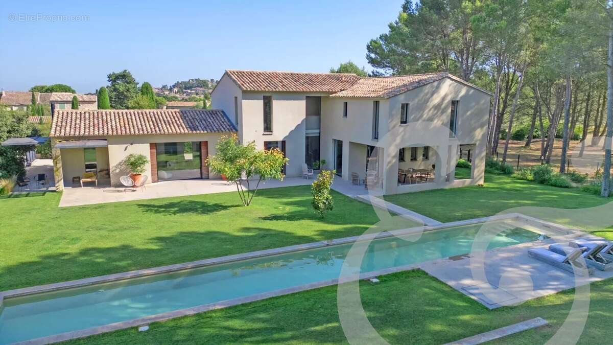 Maison à EYGALIERES