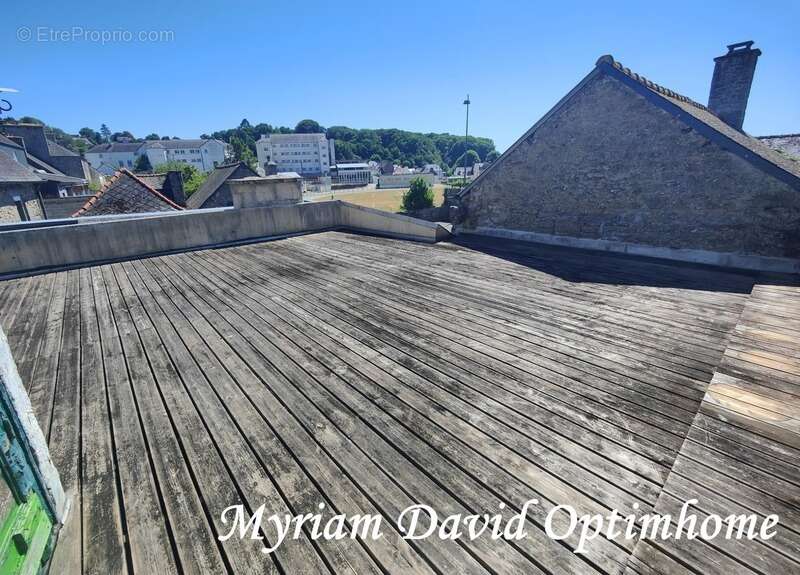 Appartement à ROSTRENEN