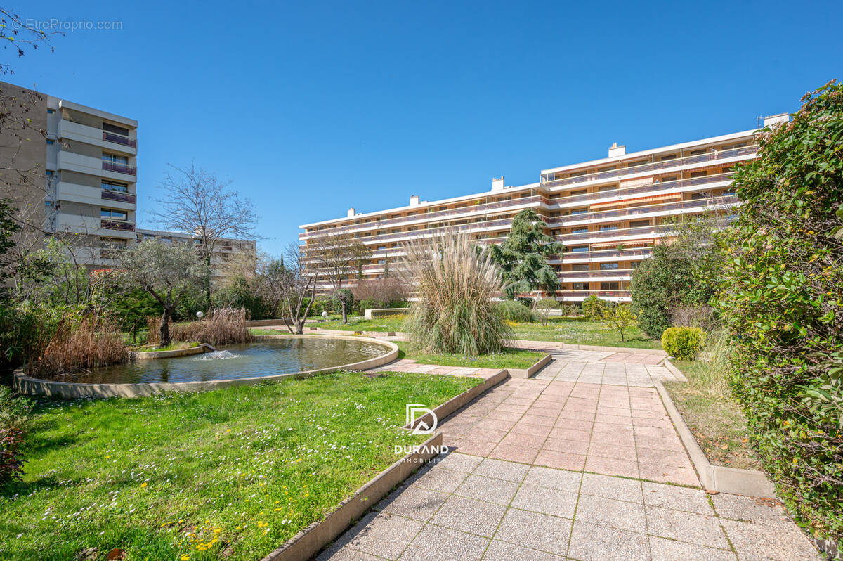 Appartement à MARSEILLE-9E