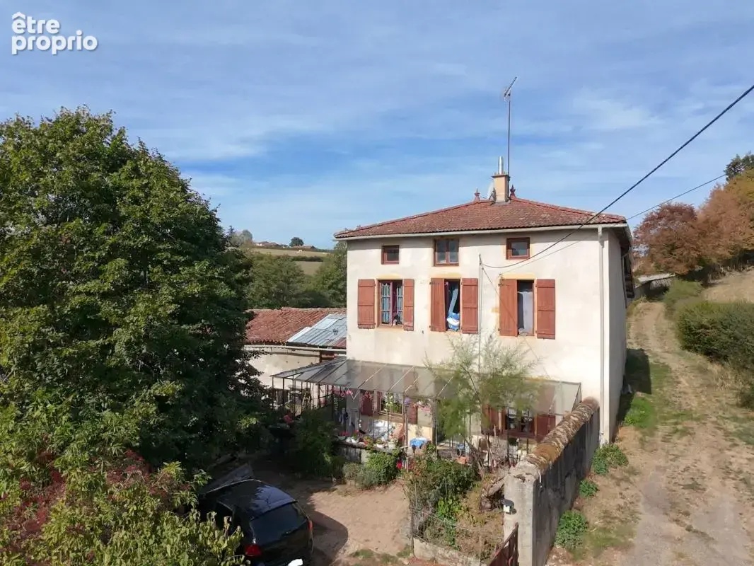 Maison à vendre 5 pièces Proche de CHARLIEU (71) - photo 2