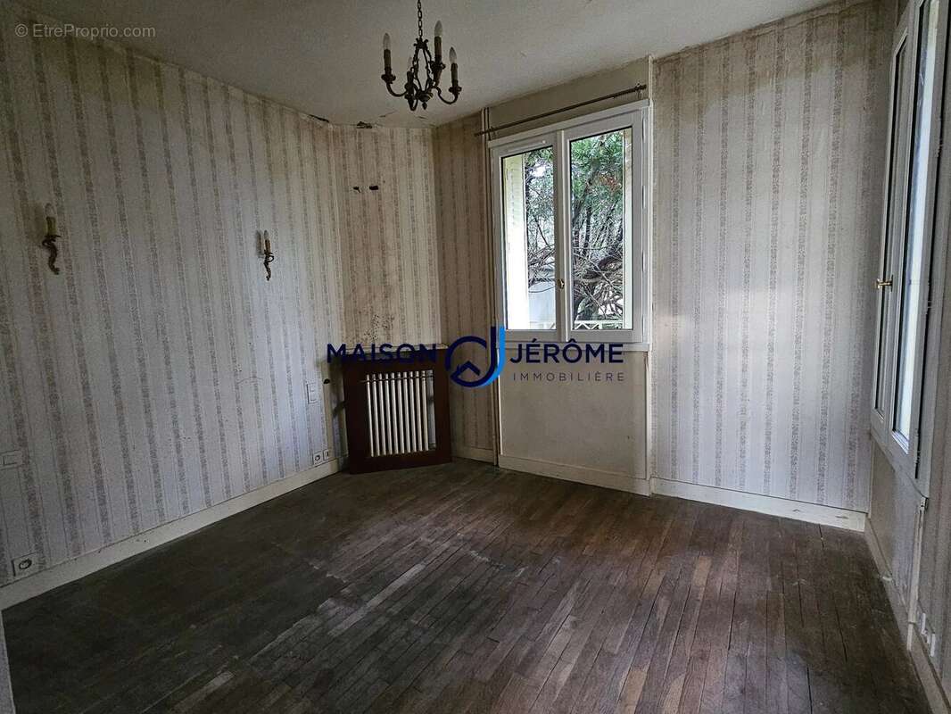 Maison à CHAMPIGNY-SUR-MARNE