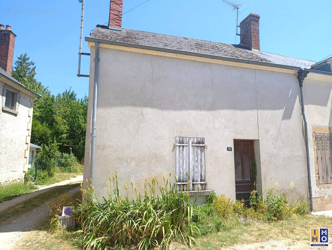 Maison à BAUGY