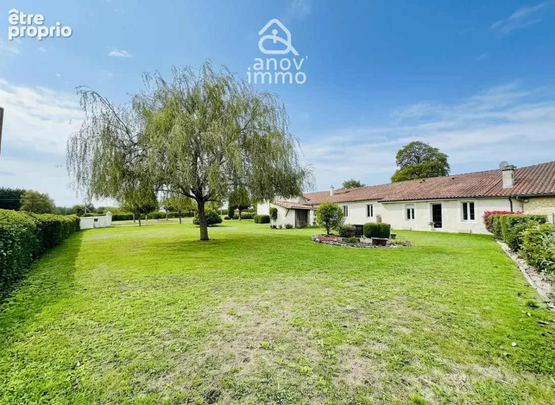 Grange rénovée avec goût   173 m2 habitables, 100 m2 de dépe - photo 18