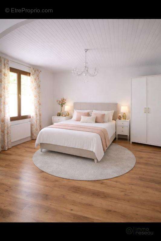 Maison à VALESCOURT