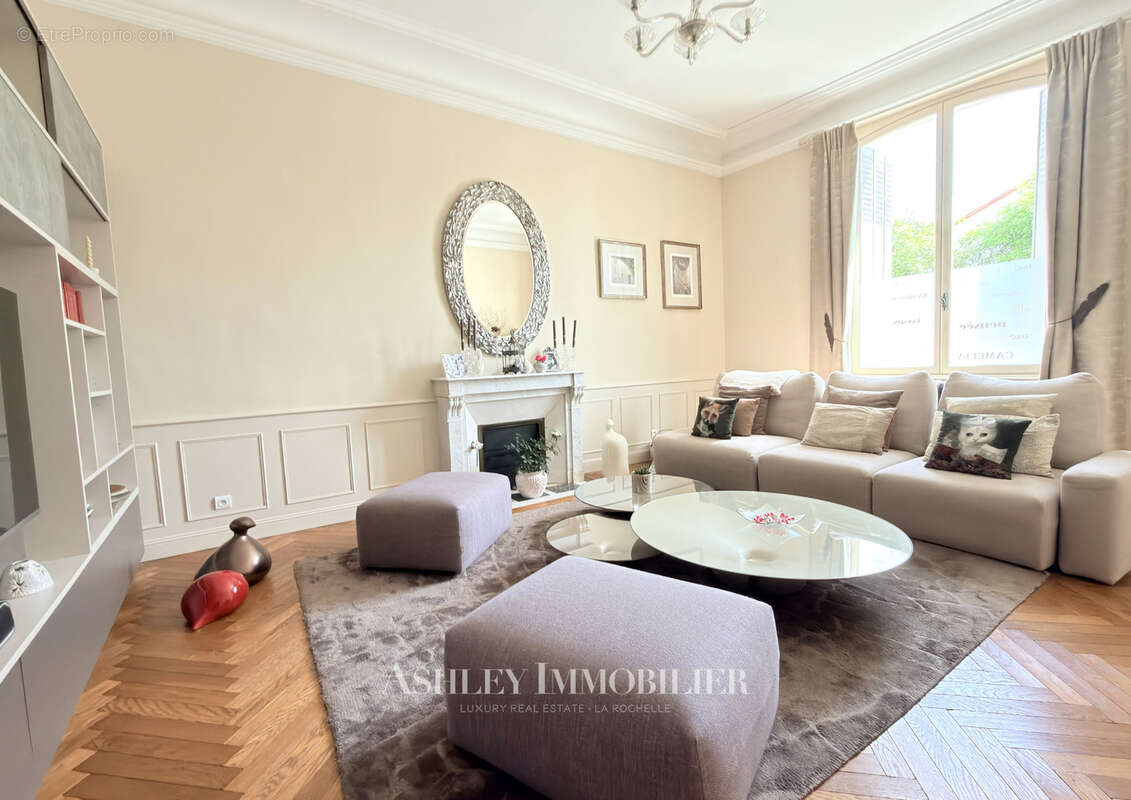 À vendre - rare maison charme 1930 - spa - jardin - 5 chambres - nieul-sur-mer - photo 6