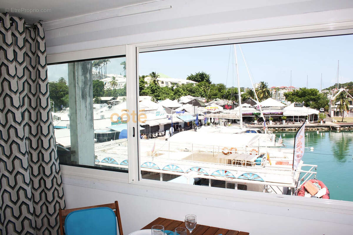 Appartement à POINTE-A-PITRE