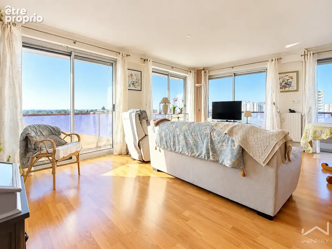 Nouveau seulement chez winkey - à vendre bel appartement t4 - 83 m2 - à rennes - secteur de la poterie - photo 1