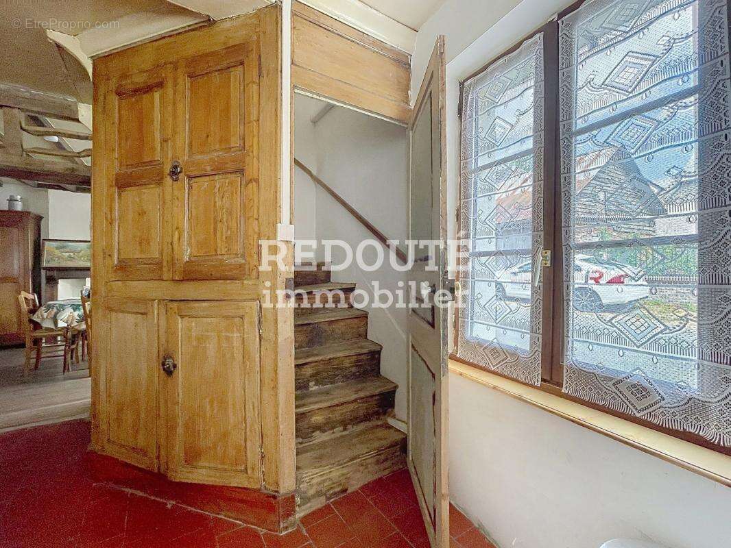 Rethel - à vendre - maison avec cour et dépendances - photo 6