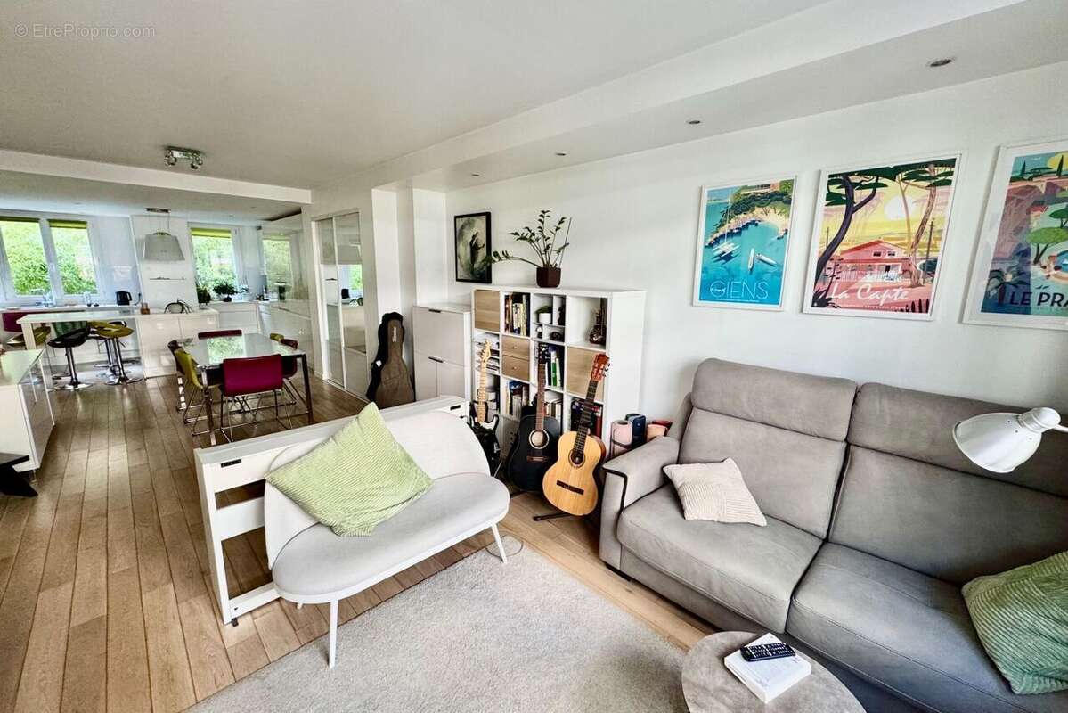 Appartement à PARIS-6E