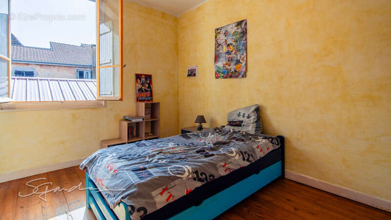 Commerce à ARZACQ-ARRAZIGUET