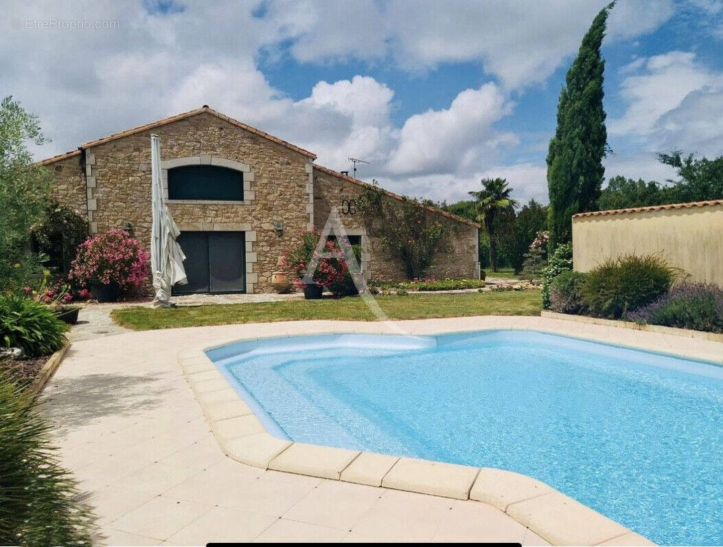 Maison à SAINT-FULGENT