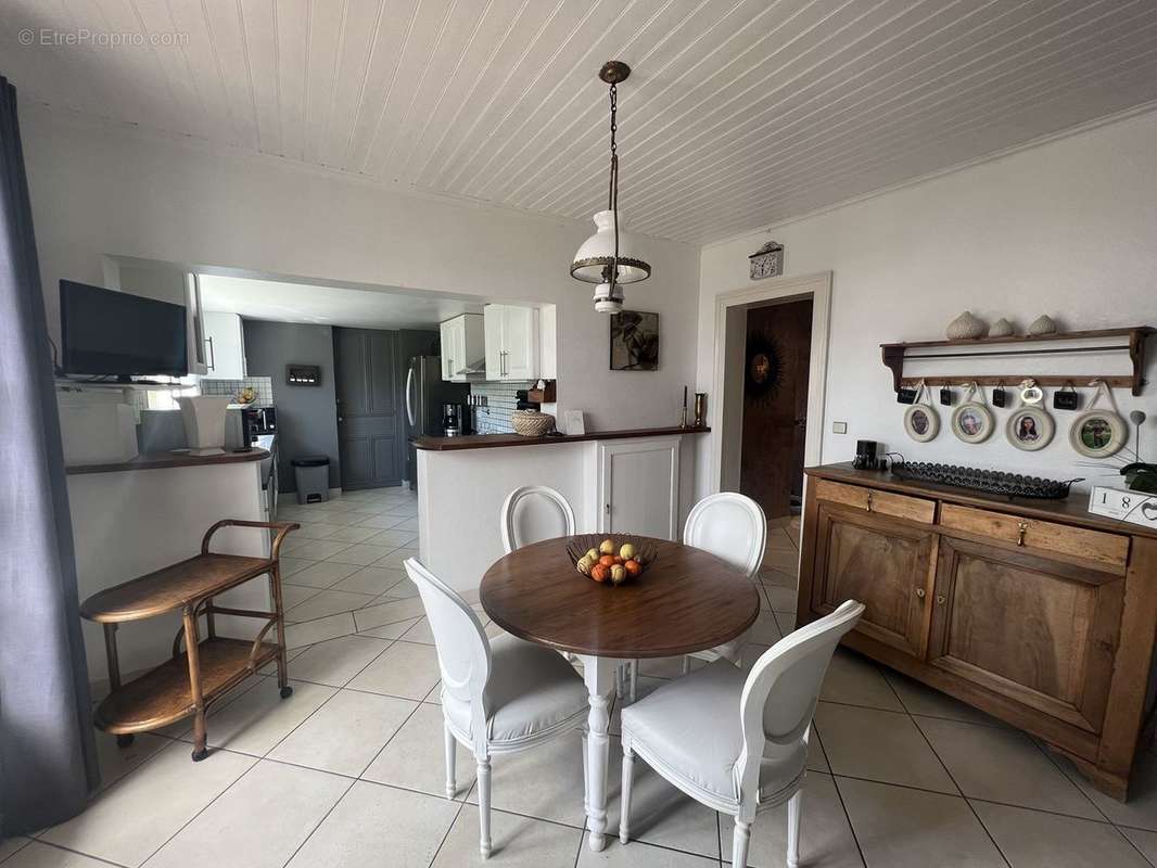 Maison à SAINT-DENIS-DE-PILE