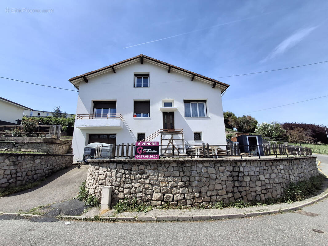 Maison à UNIEUX