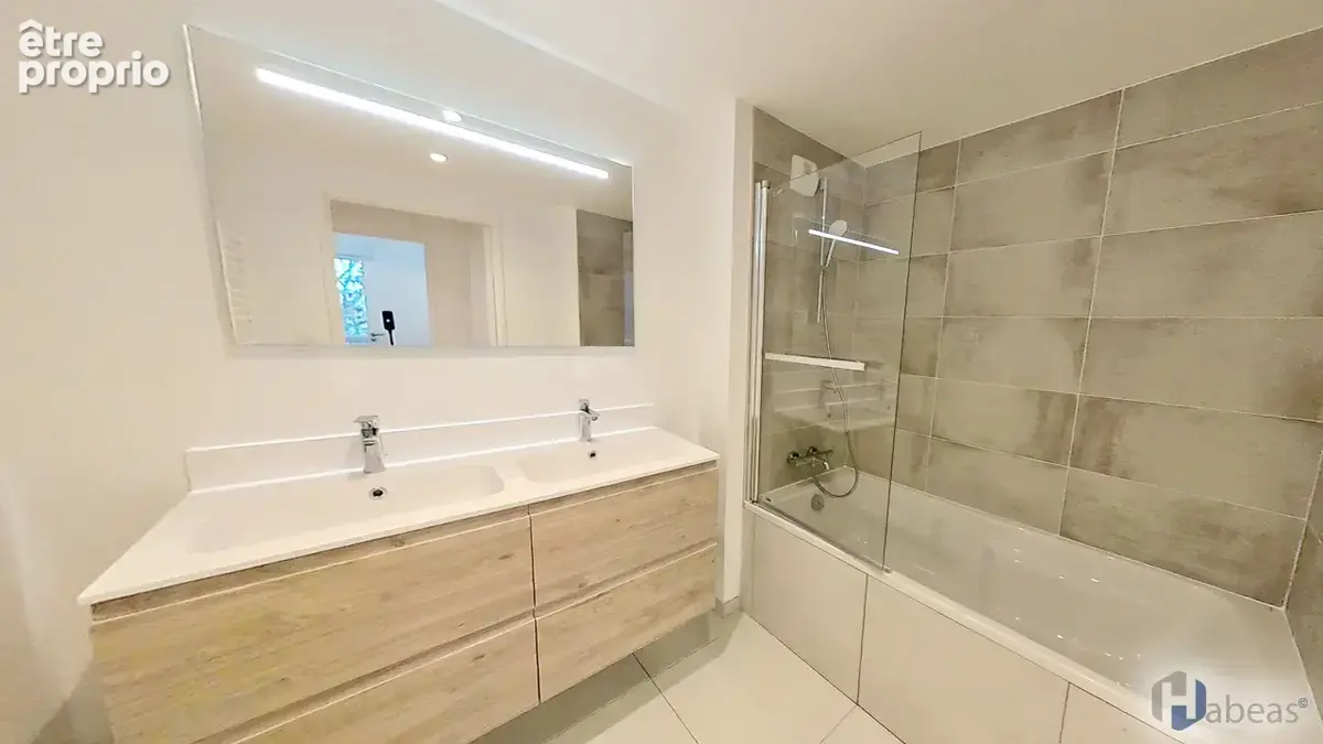 T5 Duplex de 140,12m² avec balcon de 11,74m² - photo 14