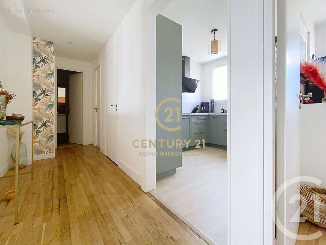 Appartement 63 m² à Rennes  - photo 2