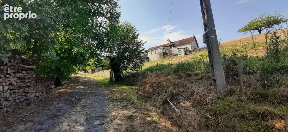 Fermette a rénover avec ses dépendances, sur 2,7 ha de terrain dans cadre bucolique - photo 13