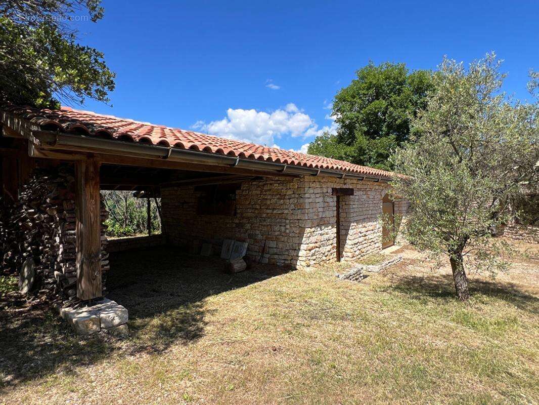 Maison à BARJAC