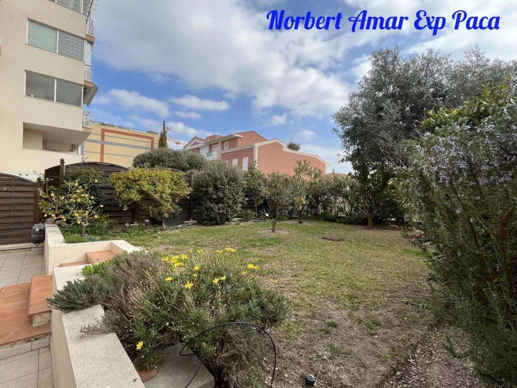 Appartement à FREJUS