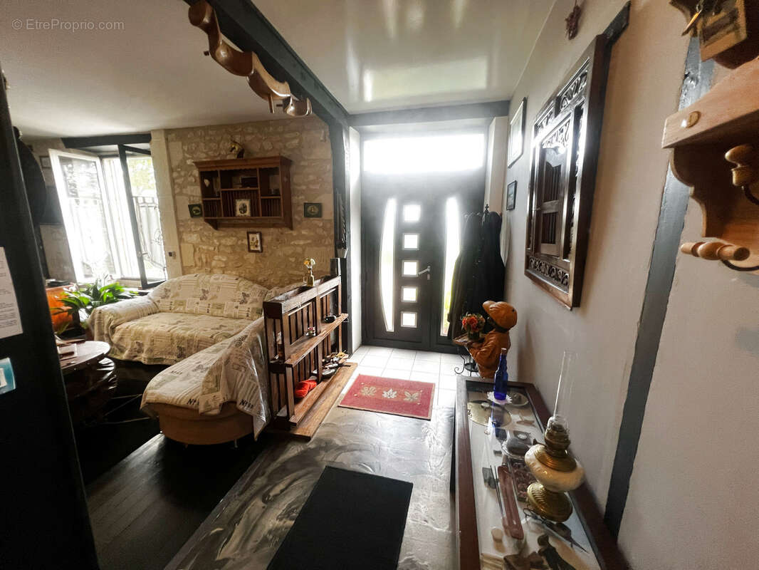 Maison à CHATELLERAULT