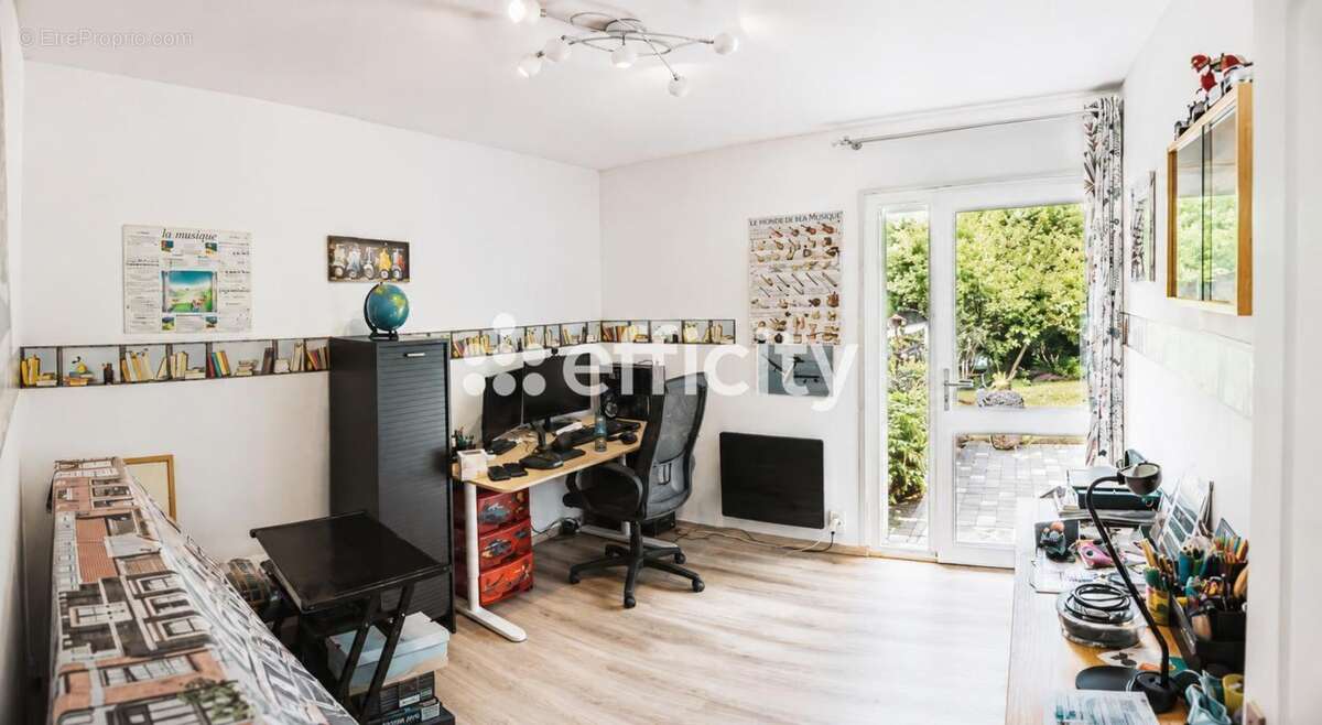 Maison 143 m² à Le Haillan  - photo 8