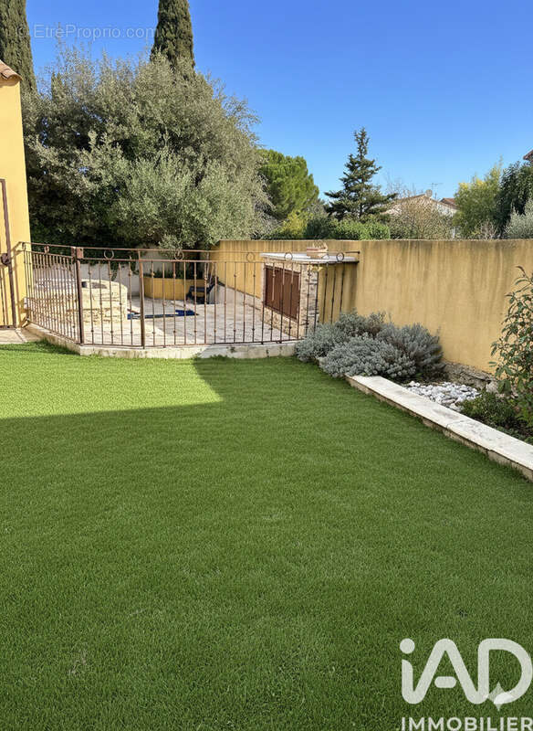 Photo 5 - Maison à VELAUX